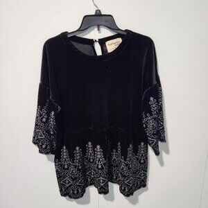 Savanna Jane NEW Black Velvet Blouse Top Embroidered BOHO Scalloped Trim  Medium